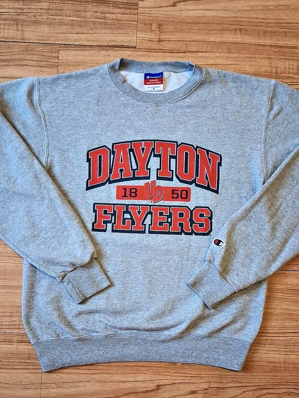Champion University of Dayton Flyers Crewneck Sweatshirt